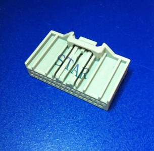 Honda Accord 32 pin Female Radio Gps Connector